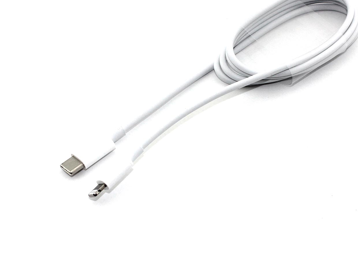 Дата-кабель Xiaomi Type-C to Lightning 1m белый