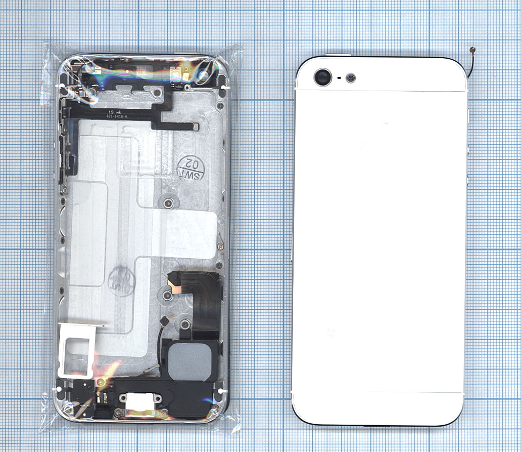Задняя крышка для iPhone 5 белая